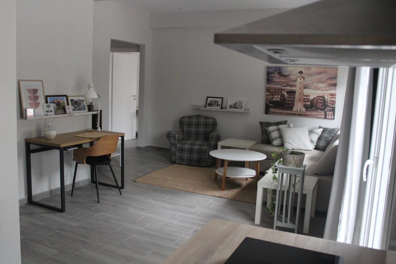 City Center Apartment 1 أليكسانثيربوليس المظهر الخارجي الصورة